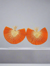 Load image into Gallery viewer, Crown Ivy Fringe Earrings
