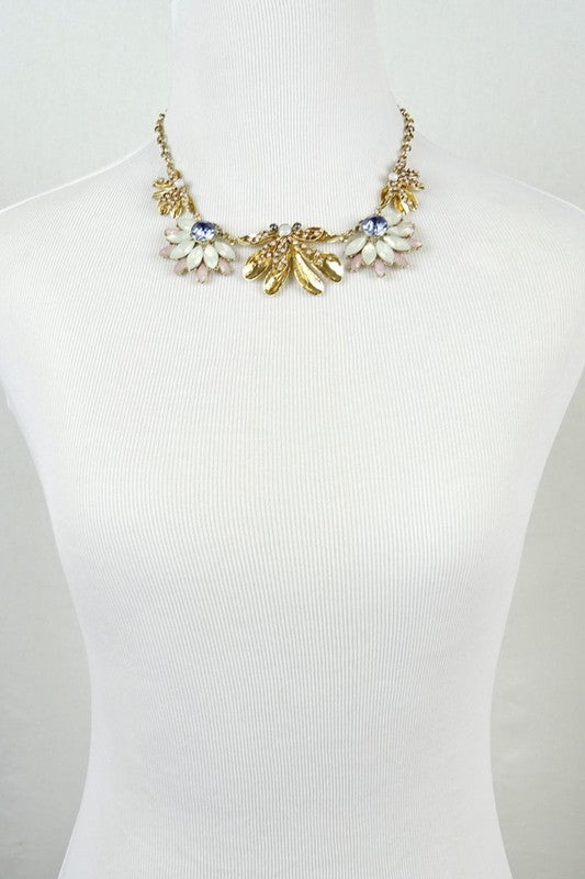 Flower Power-Statement necklace