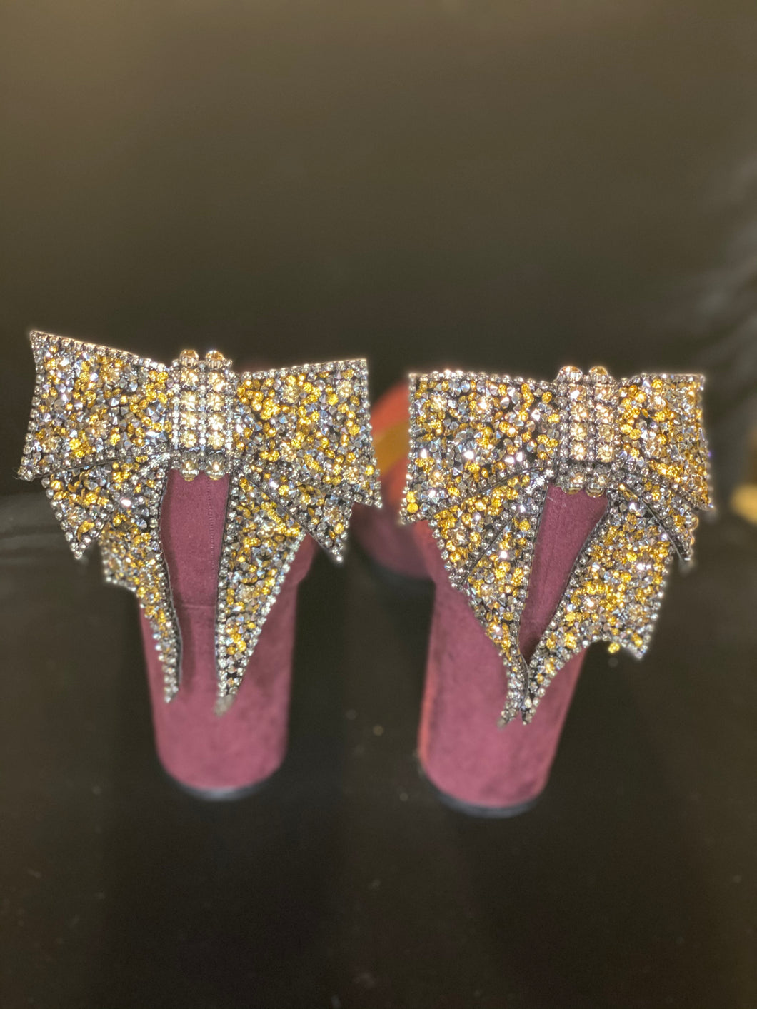 Jaded Bow Shoe Clips in Gold