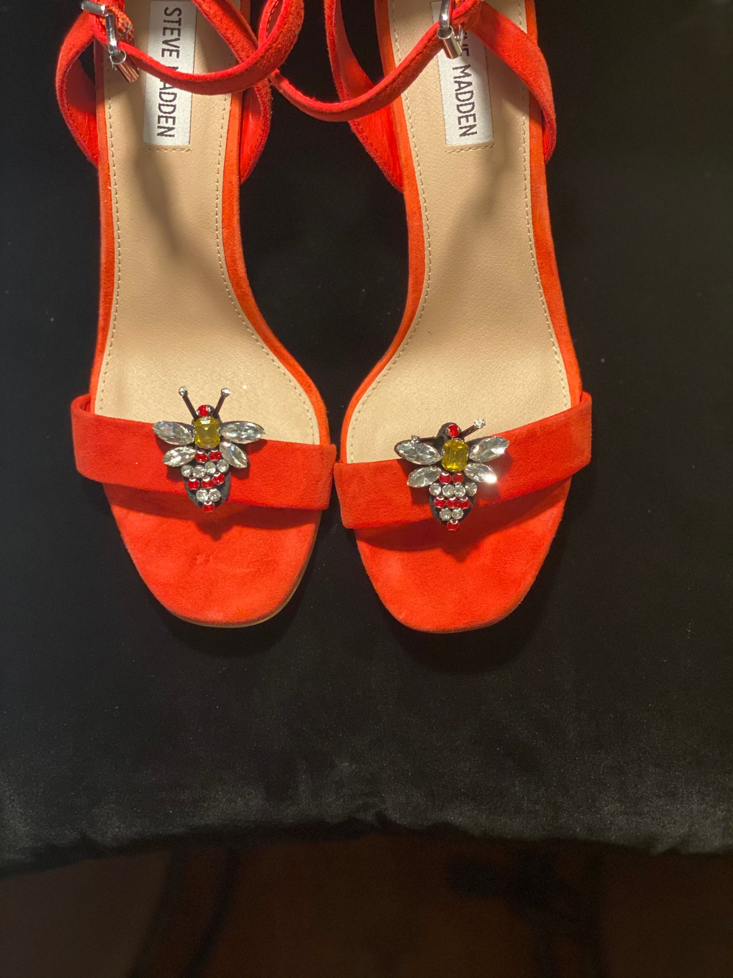 Honey Bee Please Shoe Clips