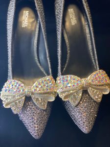 Glamour Bow Shoe Clips in White