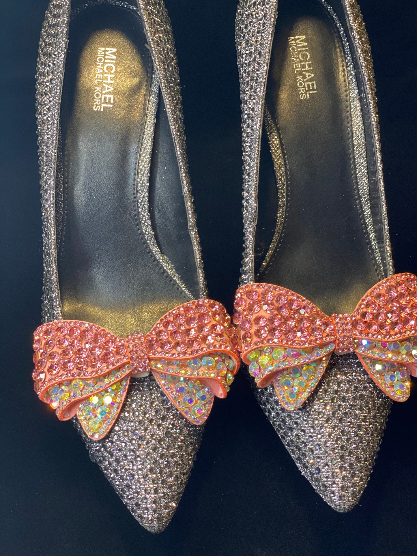 Glamour Bow Shoe Clips in Pink