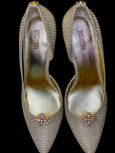 Load image into Gallery viewer, Clover Rhinestones Shoe Clips
