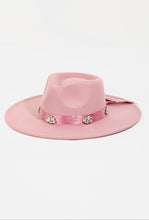 Load image into Gallery viewer, Forever Fab Fedora
